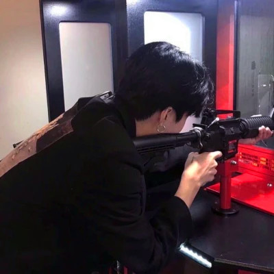 超绝的背影男生头像图片合集 男生头像 第50张