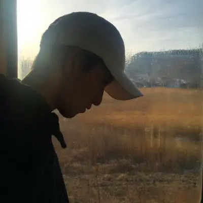超绝的背影男生头像图片合集 男生头像 第66张