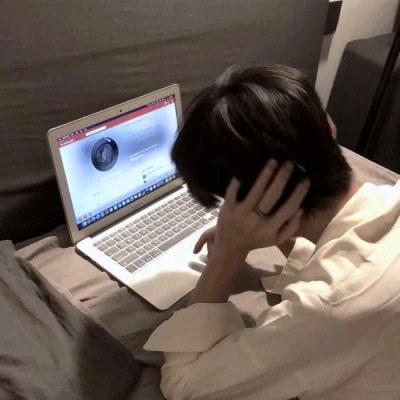 超绝的背影男生头像图片合集 男生头像 第63张