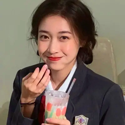 头像女ins高级质感大众，宝藏收藏 女生头像 第12张