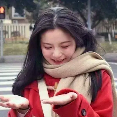 头像女ins高级质感大众，宝藏收藏 女生头像 第24张