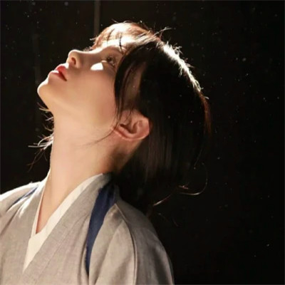 头像女ins高级质感大众，宝藏收藏 女生头像 第27张
