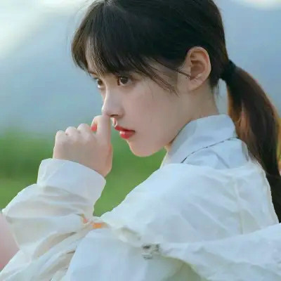 头像女ins高级质感大众，宝藏收藏 女生头像 第31张