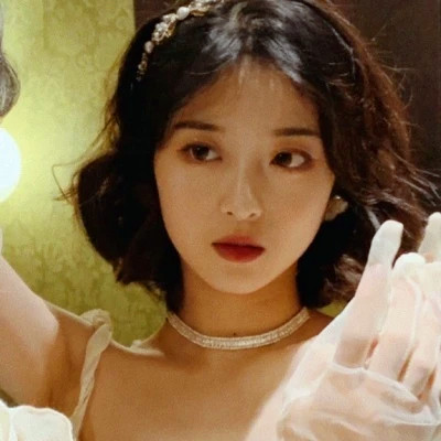 头像女ins高级质感大众，宝藏收藏 女生头像 第113张