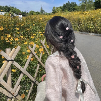 仙气飘飘的唯美女生背影头像大集合，小众高级氛围感拉满 女生头像 第7张