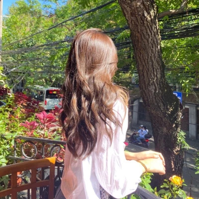 仙气飘飘的唯美女生背影头像大集合，小众高级氛围感拉满 女生头像 第36张