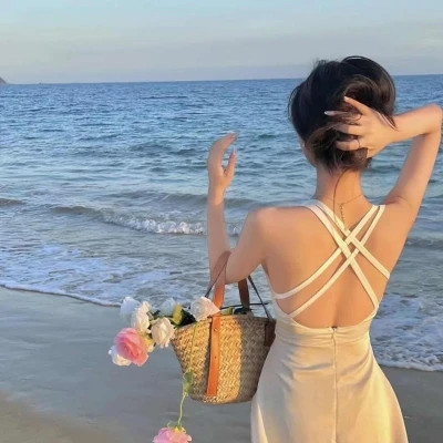 仙气飘飘的唯美女生背影头像大集合，小众高级氛围感拉满 女生头像 第54张