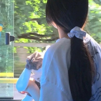 仙气飘飘的唯美女生背影头像大集合，小众高级氛围感拉满 女生头像 第51张