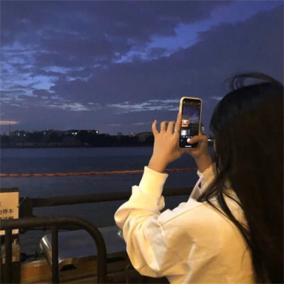 仙气飘飘的唯美女生背影头像大集合，小众高级氛围感拉满 女生头像 第60张