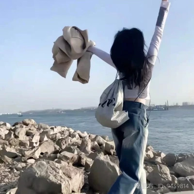 仙气飘飘的唯美女生背影头像大集合，小众高级氛围感拉满 女生头像 第75张