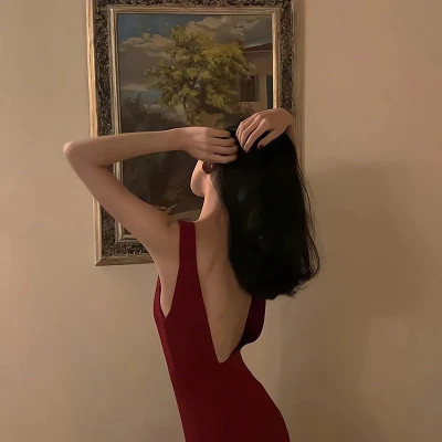 仙气飘飘的唯美女生背影头像大集合，小众高级氛围感拉满 女生头像 第70张