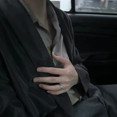 帅哭！成熟稳重风男生头像来袭 男生头像 第39张