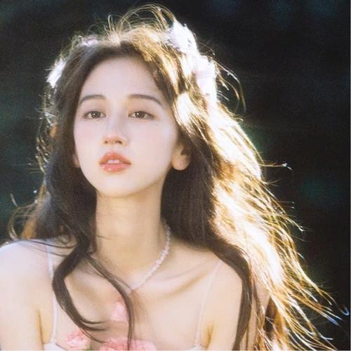 100张绝美女生头像来袭,火爆全网超好看! 女生头像 第45张 100张绝美女生头像来袭,火爆全网超好看! 女生头像 第45张