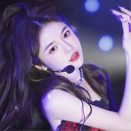 100张绝美女生头像来袭,火爆全网超好看! 女生头像 第70张 100张绝美女生头像来袭,火爆全网超好看! 女生头像 第70张