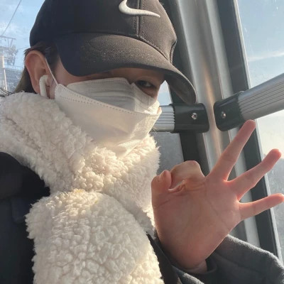 😎冷酷帅气霸气的男生头像来啦  男生头像 第53张