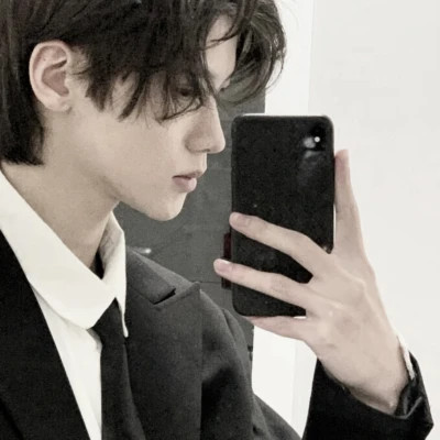 😎冷酷帅气霸气的男生头像来啦  男生头像 第84张