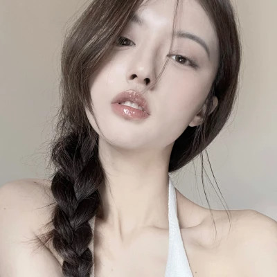 宝藏！超级好看又耐看的女生头像大全 女生头像 第1张