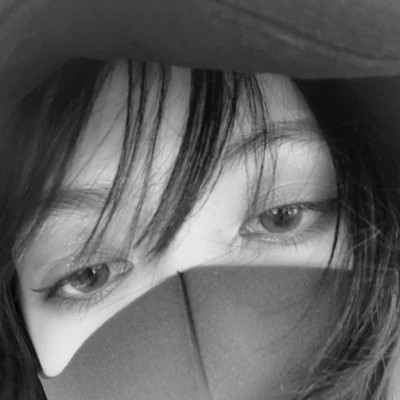 酷飒来袭！黑白高级感女生头像大全 女生头像 第21张