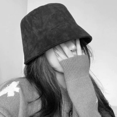 酷飒来袭！黑白高级感女生头像大全 女生头像 第26张