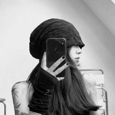 酷飒来袭！黑白高级感女生头像大全 女生头像 第35张