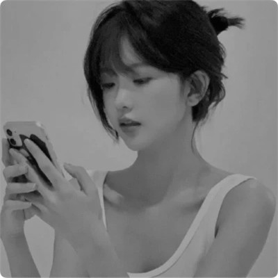 酷飒来袭！黑白高级感女生头像大全 女生头像 第63张