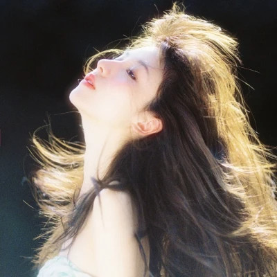 宝藏女孩必备！100张绝美好看的清晰女生头像来袭 女生头像 第1张
