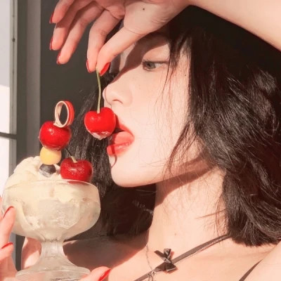 宝藏女孩必备！100张绝美好看的清晰女生头像来袭 女生头像 第12张