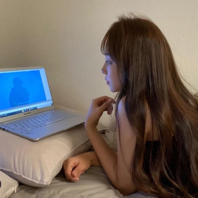 宝藏女孩必备！100张绝美好看的清晰女生头像来袭 女生头像 第28张