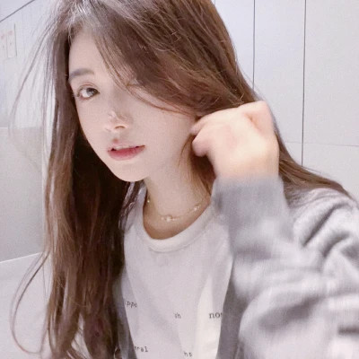 宝藏女孩必备！100张绝美好看的清晰女生头像来袭 女生头像 第47张