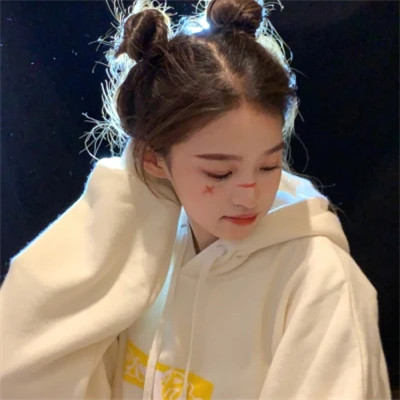 宝藏女孩必备！100张绝美好看的清晰女生头像来袭 女生头像 第77张