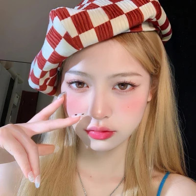 女生的微信头像简单干净大方🌸 女生头像 第11张