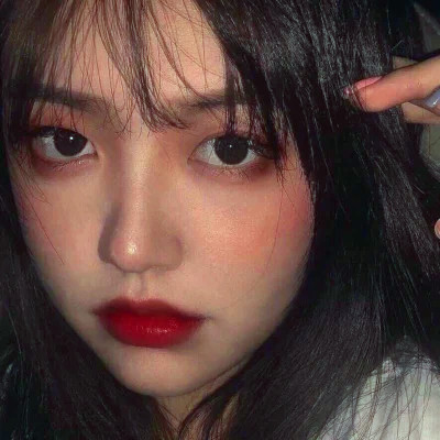 必看！超酷又好看的女生头像大集合 女生头像 第63张