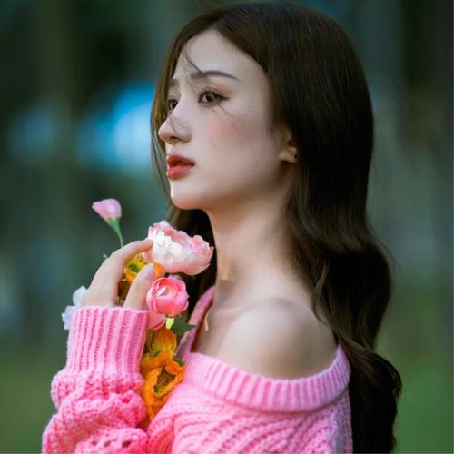 女生第一眼就吸引人的头像图片分享 女生头像 第2张
