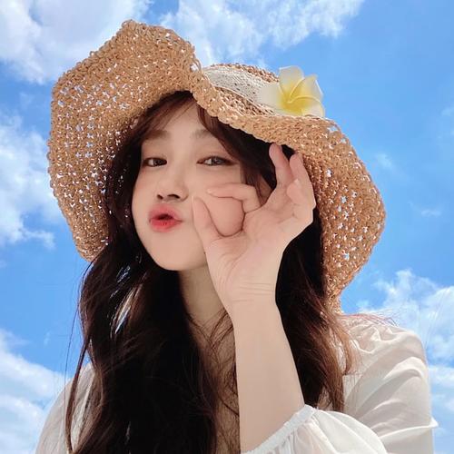 女生第一眼就吸引人的头像图片分享 女生头像 第7张