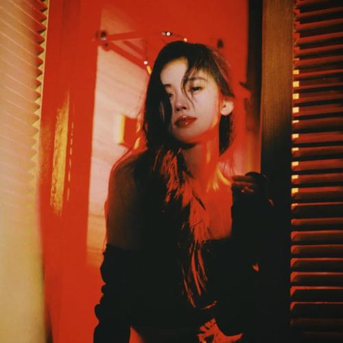 女生第一眼就吸引人的头像图片分享 女生头像 第18张