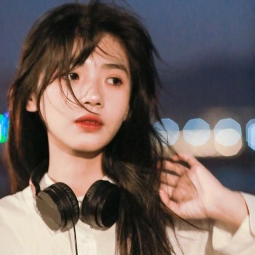 女生第一眼就吸引人的头像图片分享 女生头像 第29张