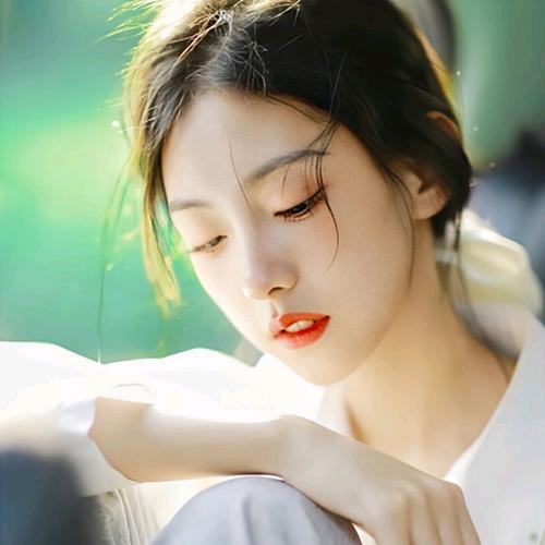 女生第一眼就吸引人的头像图片分享 女生头像 第23张