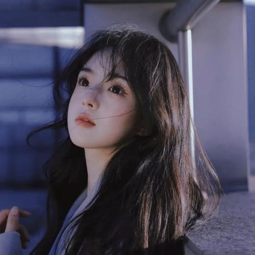 女生第一眼就吸引人的头像图片分享 女生头像 第31张