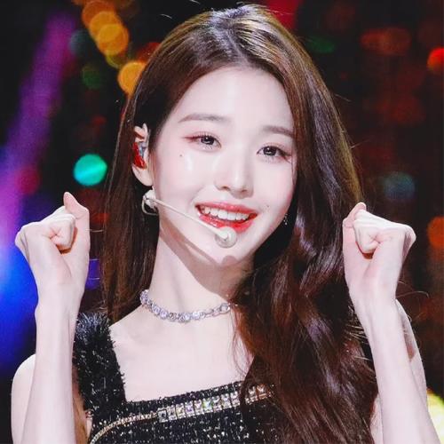 女生第一眼就吸引人的头像图片分享 女生头像 第47张