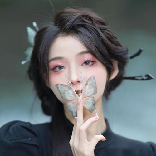 女生第一眼就吸引人的头像图片分享 女生头像 第55张