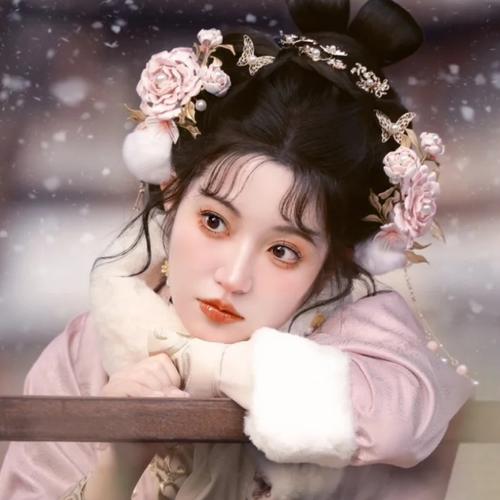 女生第一眼就吸引人的头像图片分享 女生头像 第95张