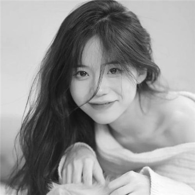 超绝！微信高清黑白女生头像大集合 女生头像 第18张