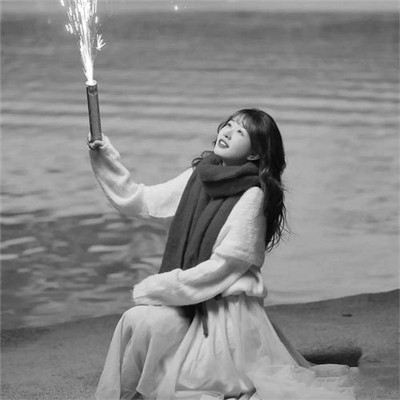 超绝！微信高清黑白女生头像大集合 女生头像 第31张