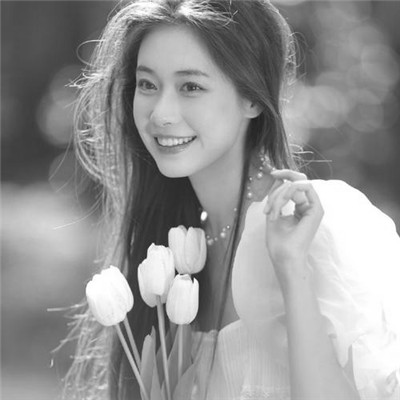 超绝！微信高清黑白女生头像大集合 女生头像 第59张