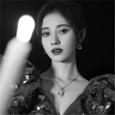 超绝！微信高清黑白女生头像大集合 女生头像 第67张