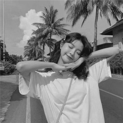 超绝！微信高清黑白女生头像大集合 女生头像 第85张
