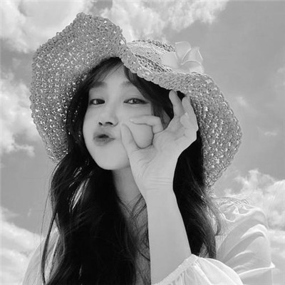 超绝！微信高清黑白女生头像大集合 女生头像 第94张