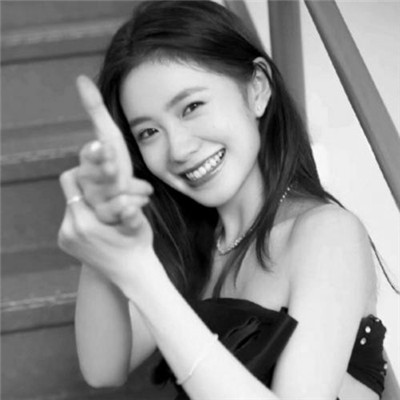 超绝！微信高清黑白女生头像大集合 女生头像 第93张