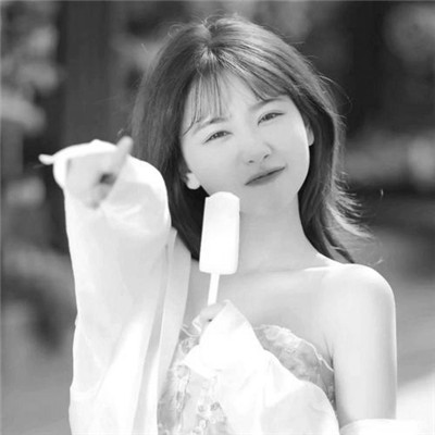 超绝！微信高清黑白女生头像大集合 女生头像 第91张