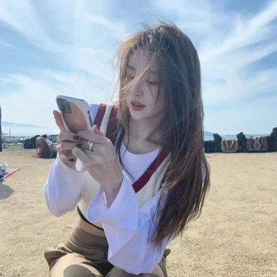 美到犯规！100张女生高清耐看头像大集合 女生头像 第3张
